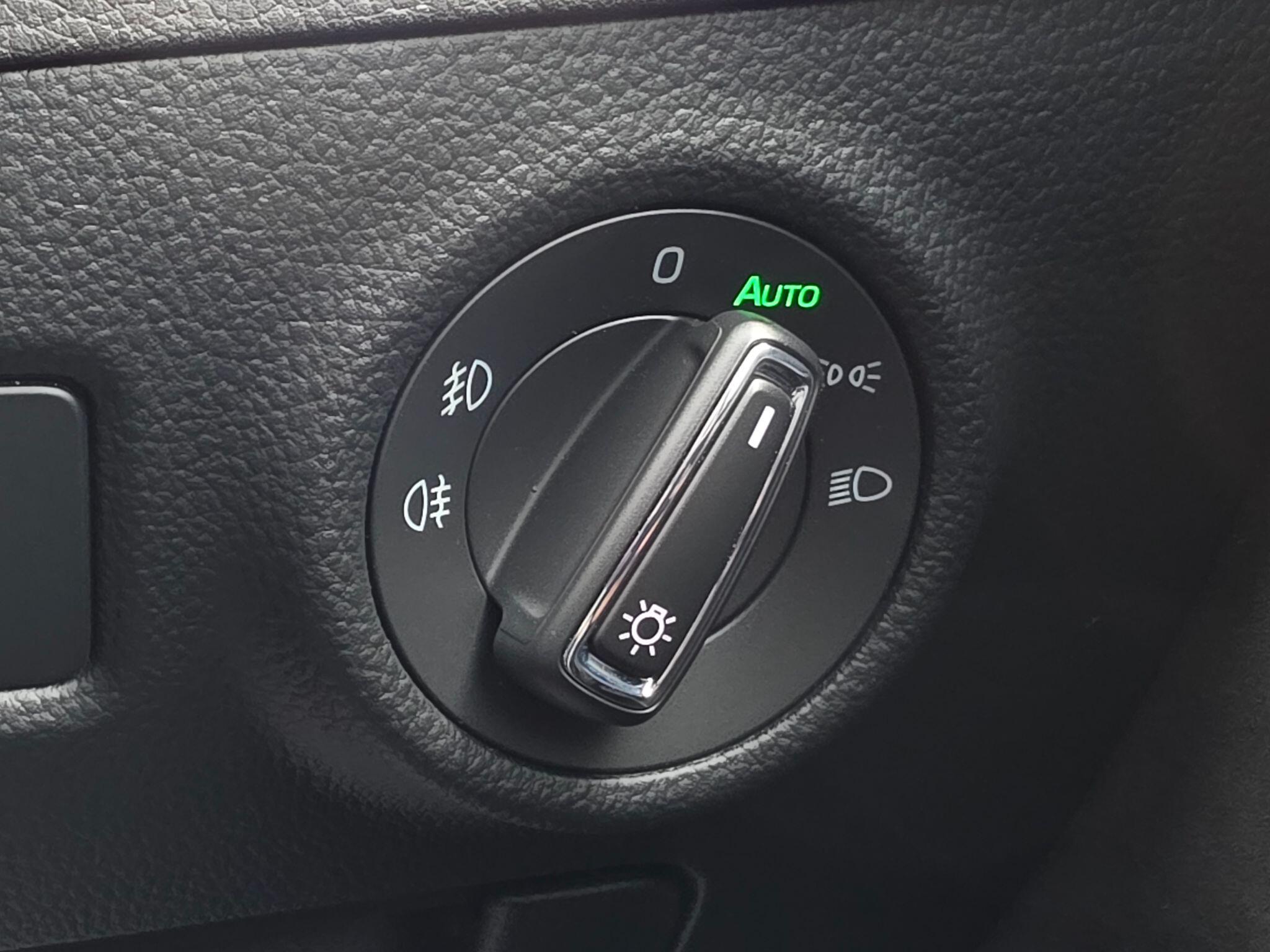 Skoda Superb view 24