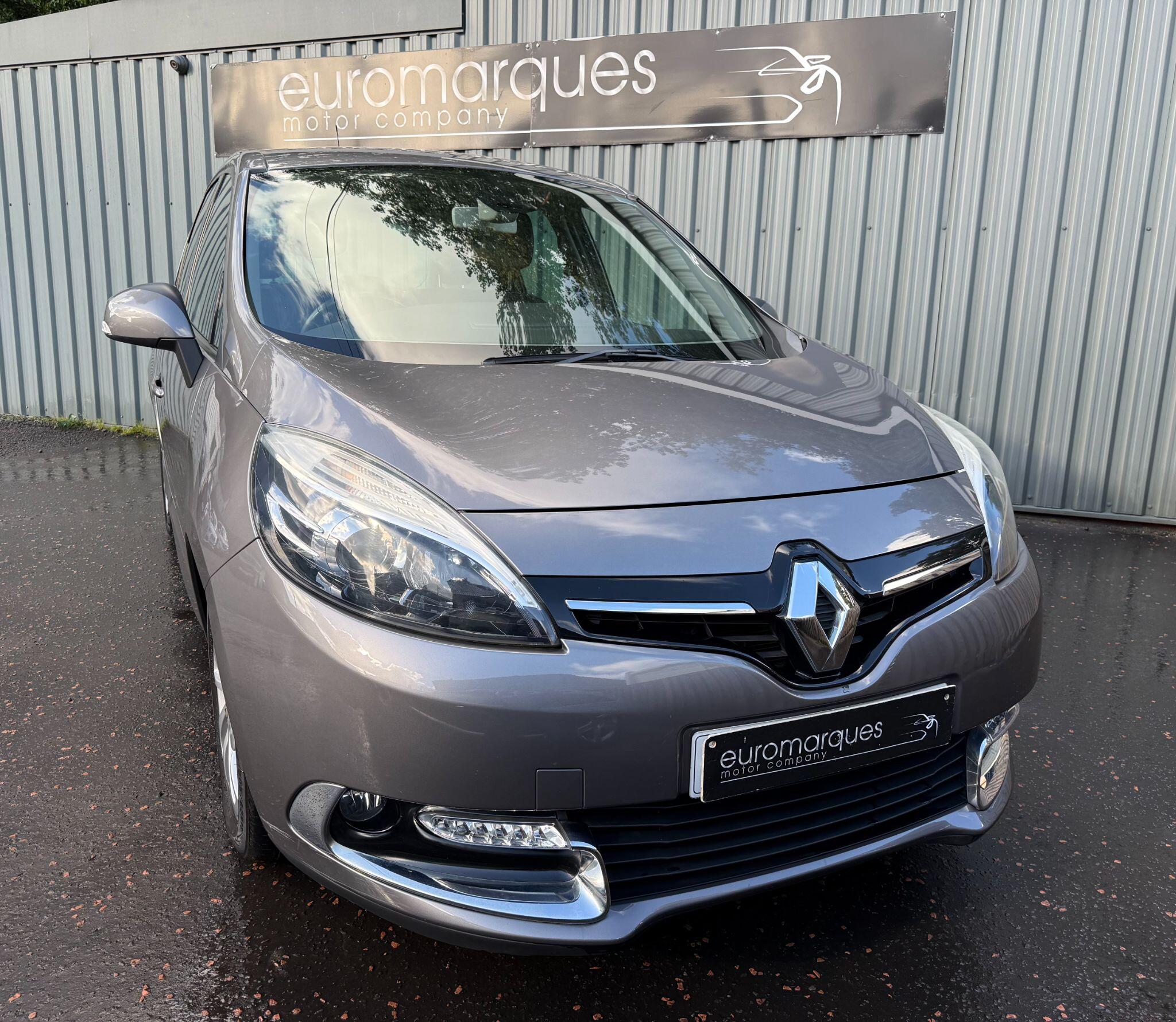 Renault Scenic view 12