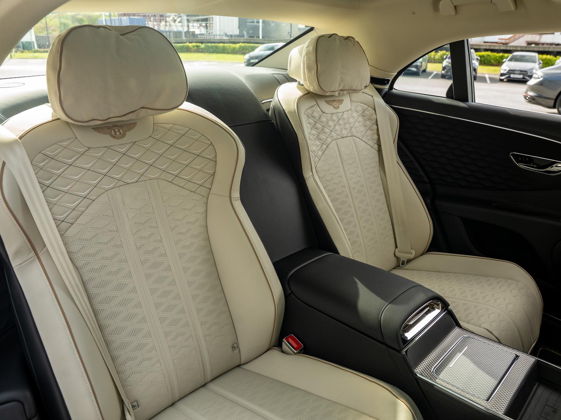 Bentley Flying Spur view 20