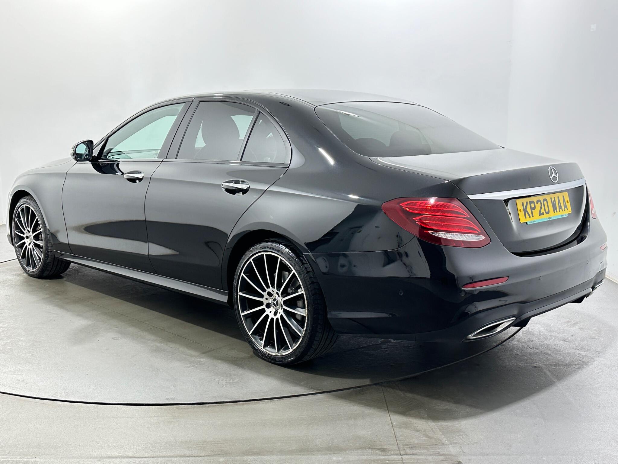 Mercedes-Benz E-Class view 6