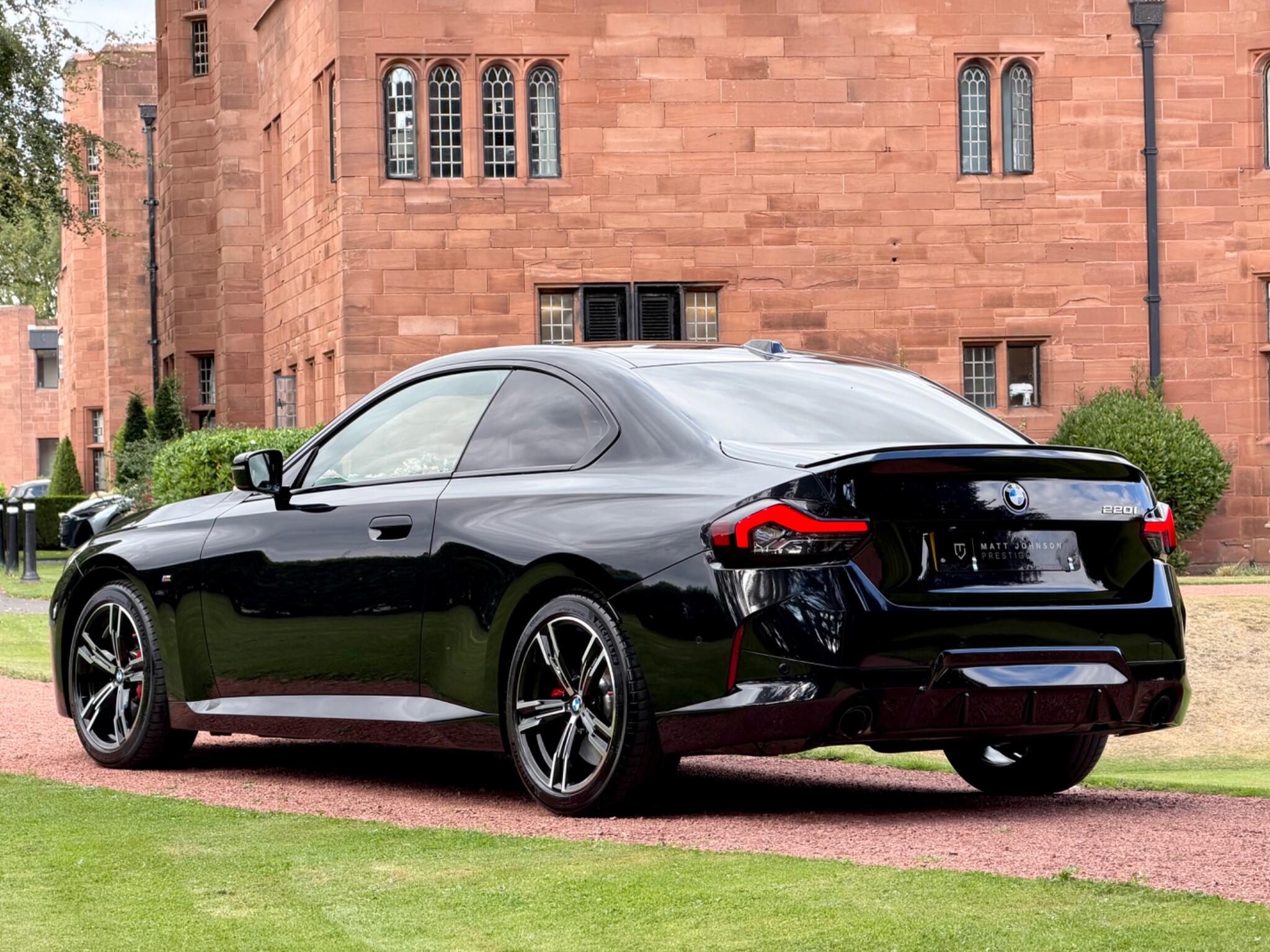 BMW 2 Series view 9