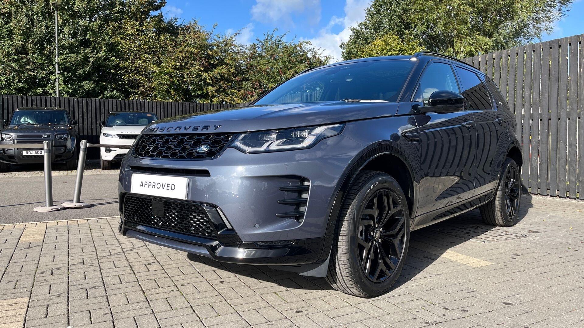 Land Rover Discovery Sport view 33
