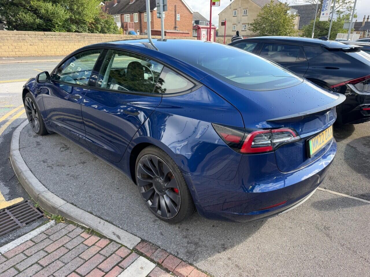Tesla Model 3 view 8
