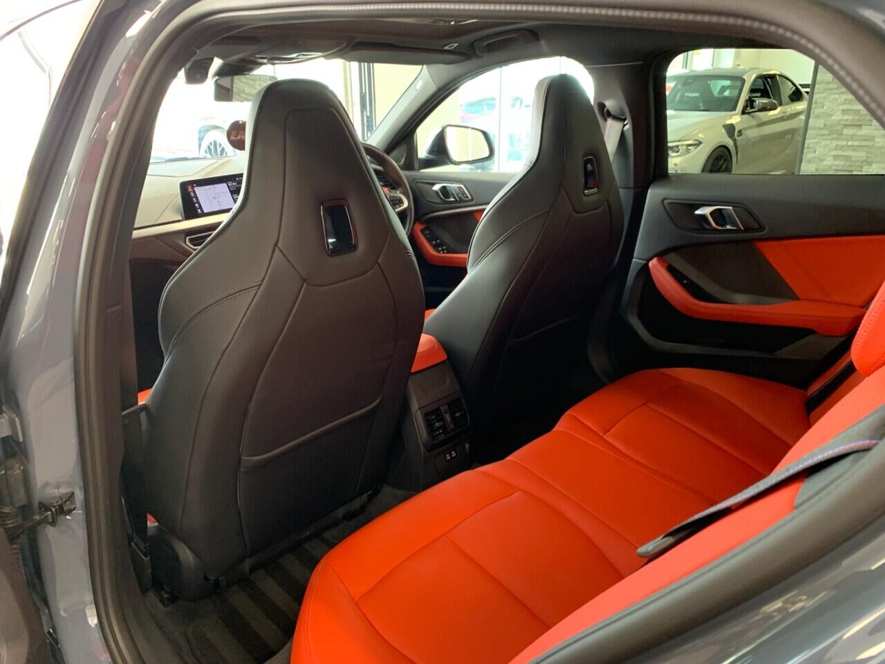 BMW 1 Series view 30