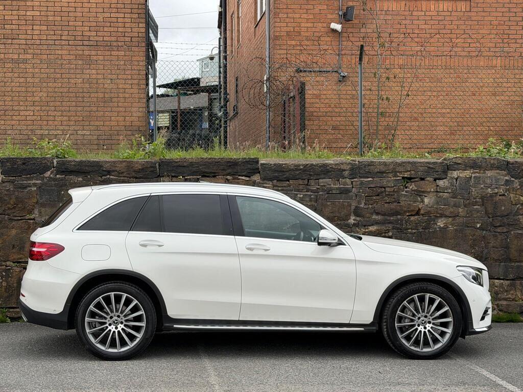 Mercedes-Benz GLC view 8