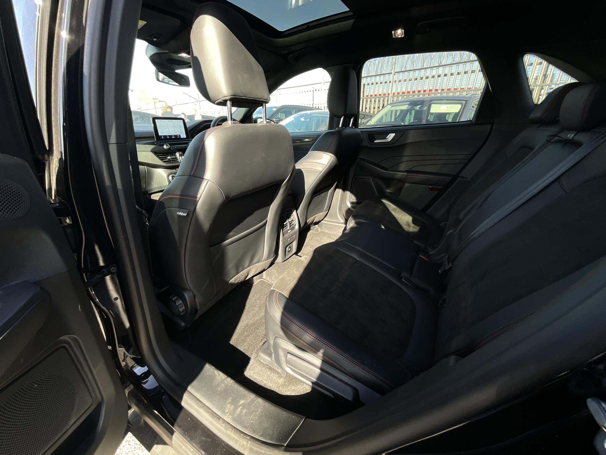 Ford Kuga view 13