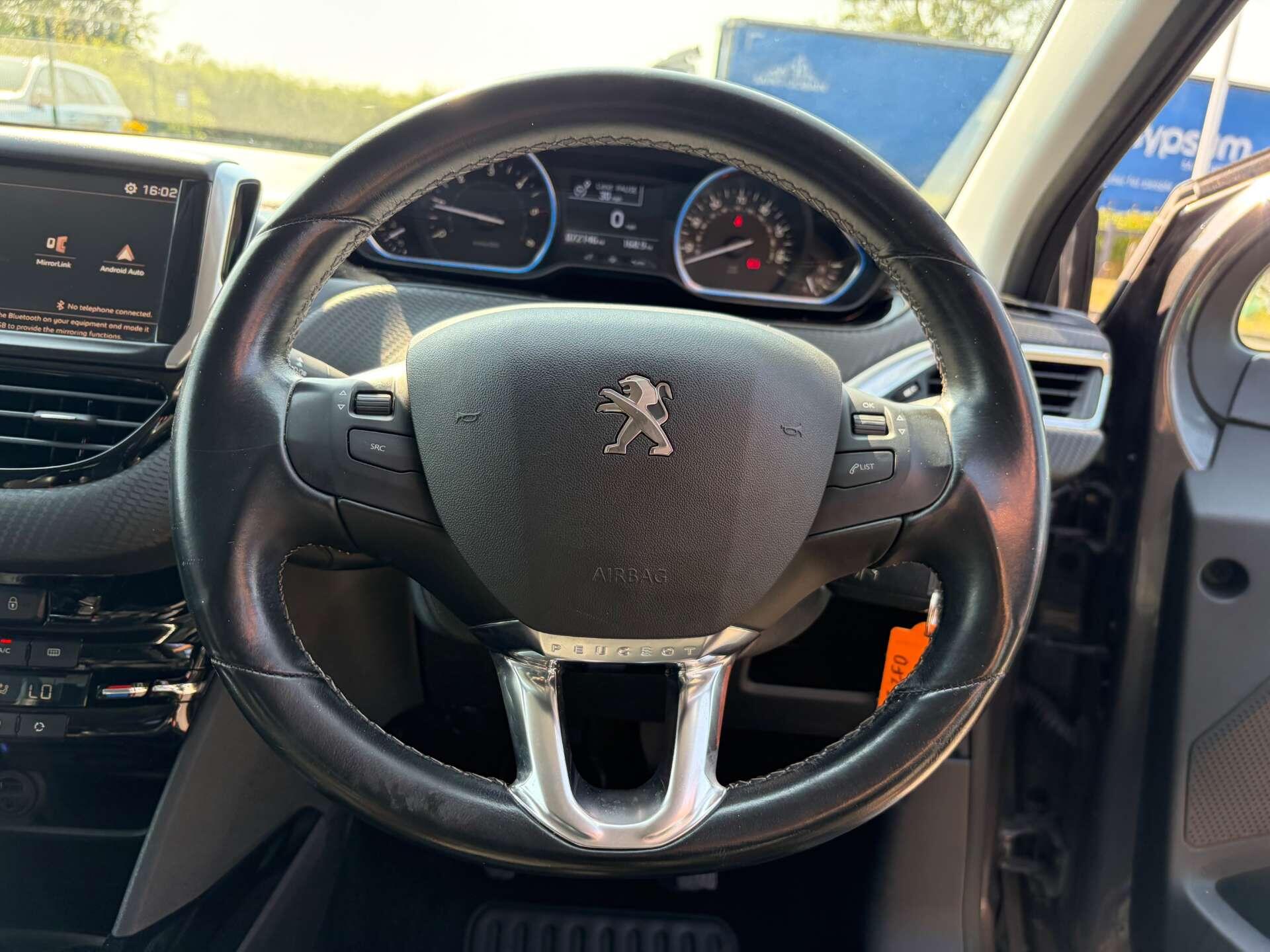 Peugeot 2008 view 37