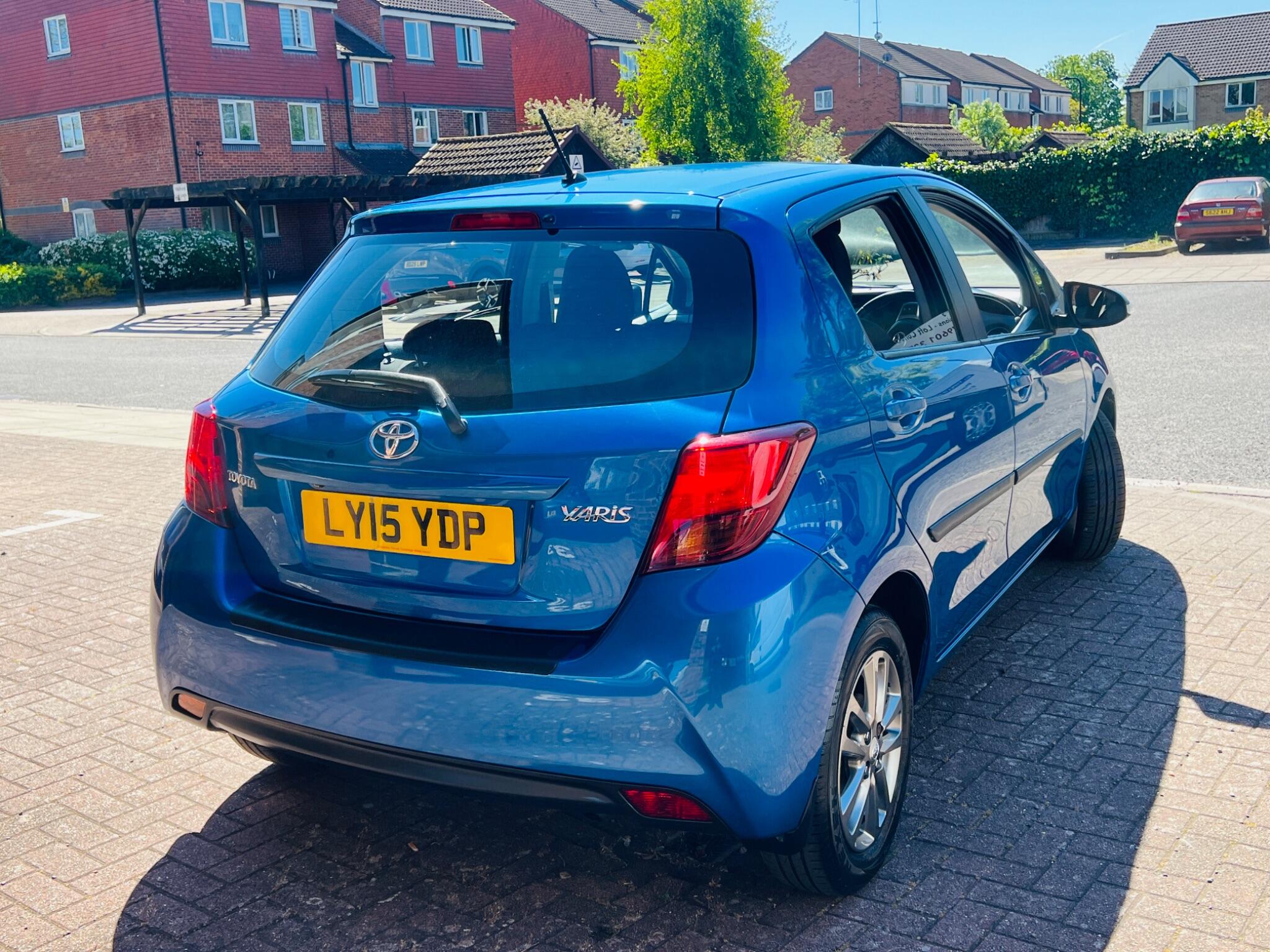 Toyota Yaris view 27