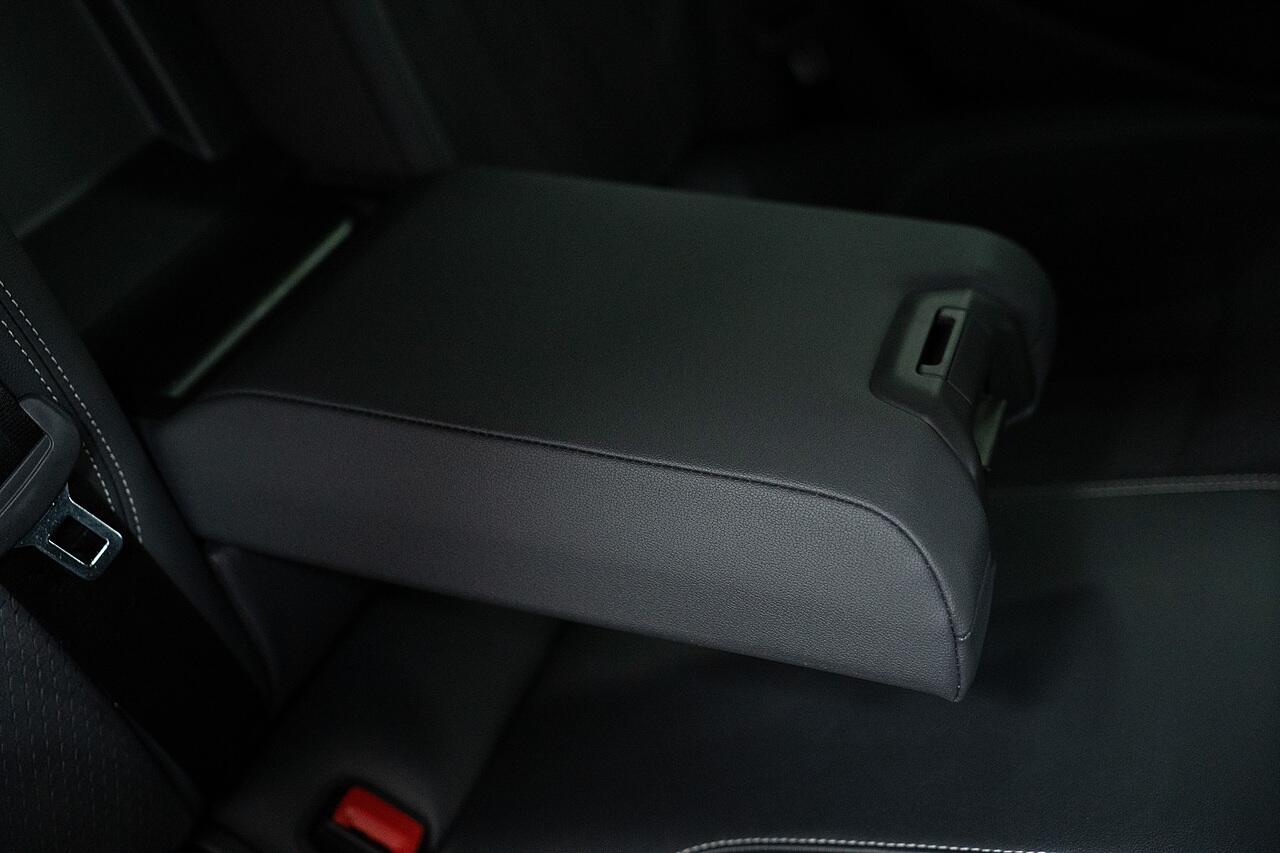 Audi A5 view 28