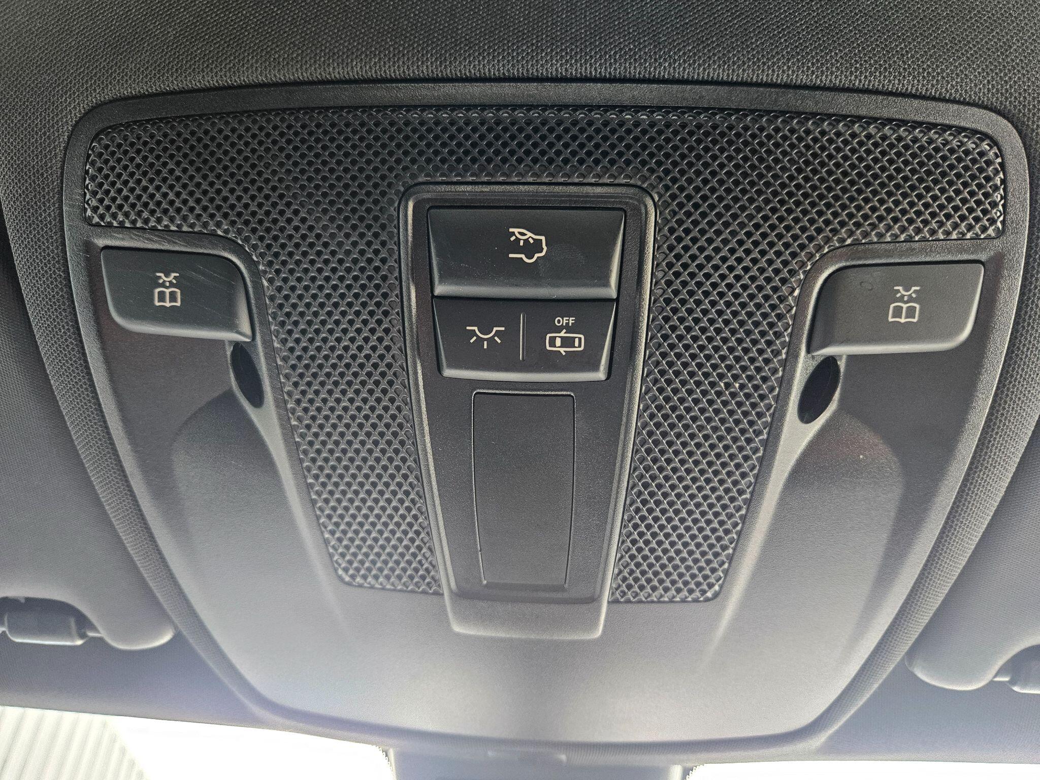 2018 Mercedes-Benz B Class image 35