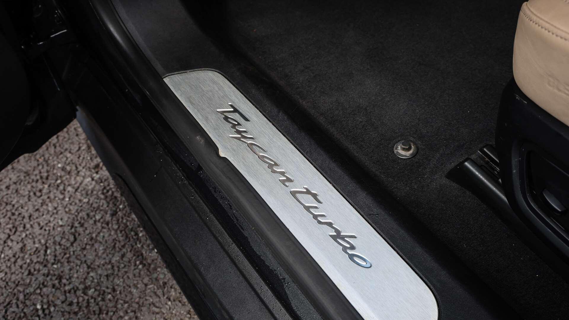 Porsche Taycan view 23