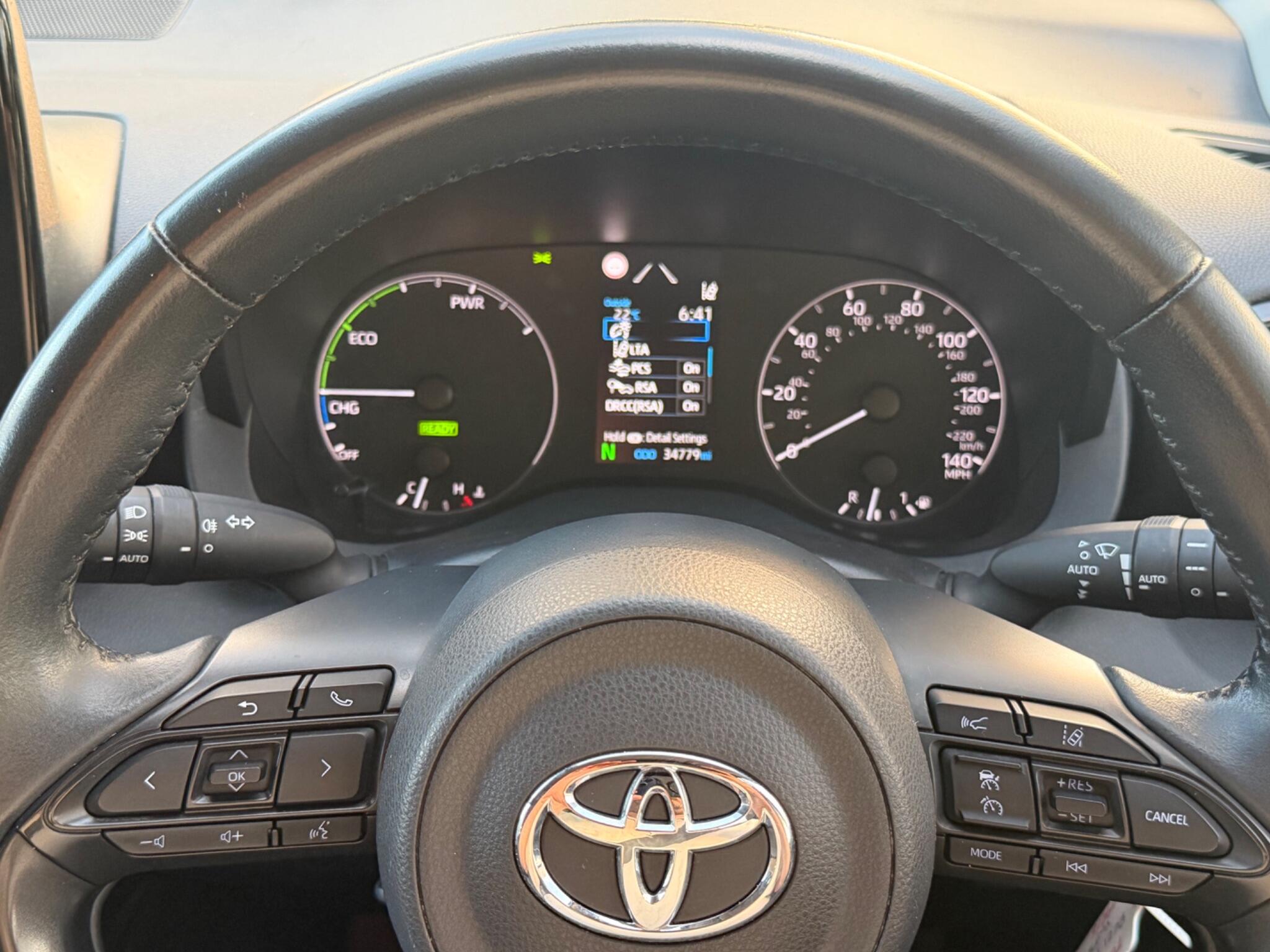Toyota Yaris view 20