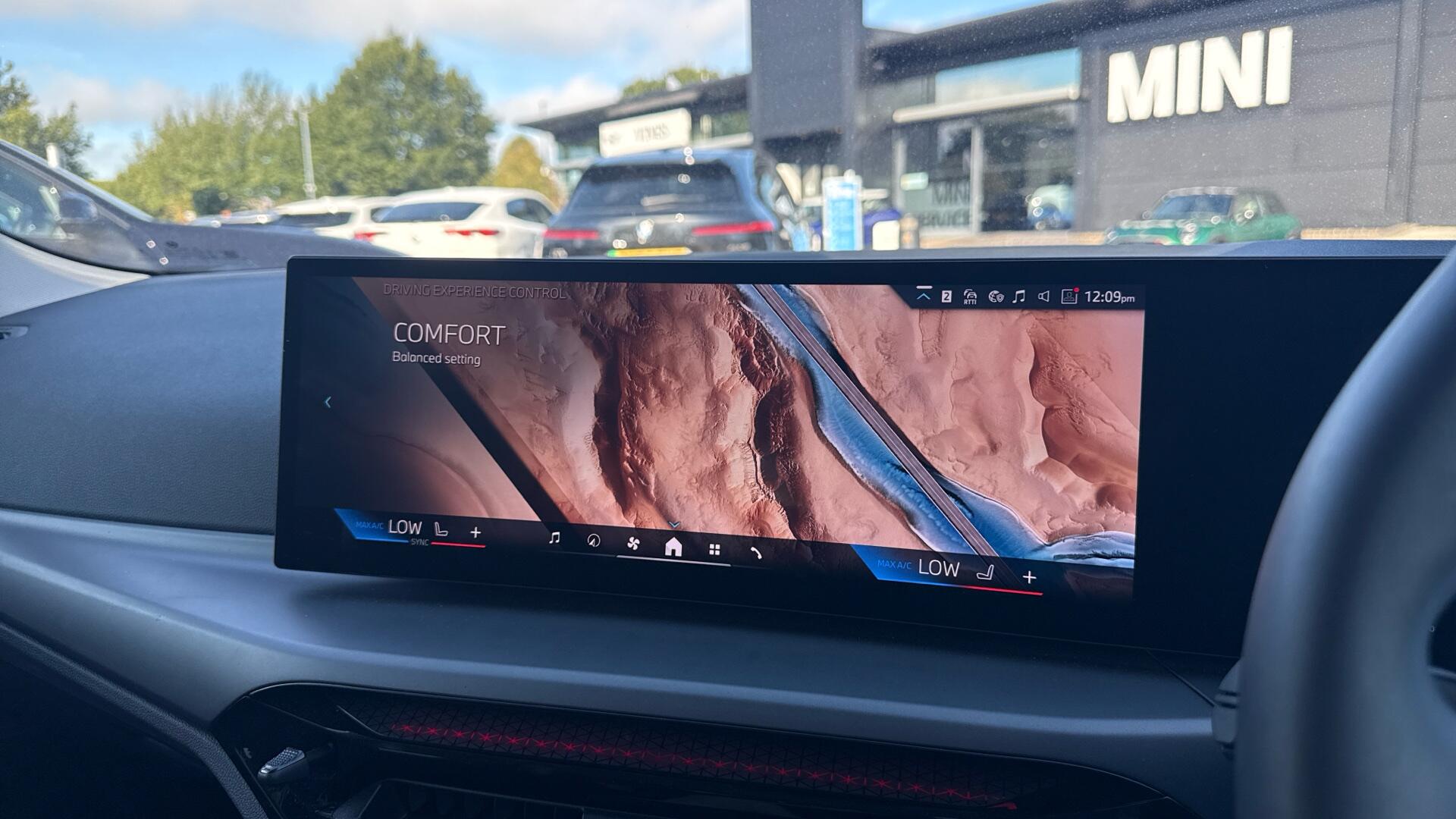BMW i4 view 52