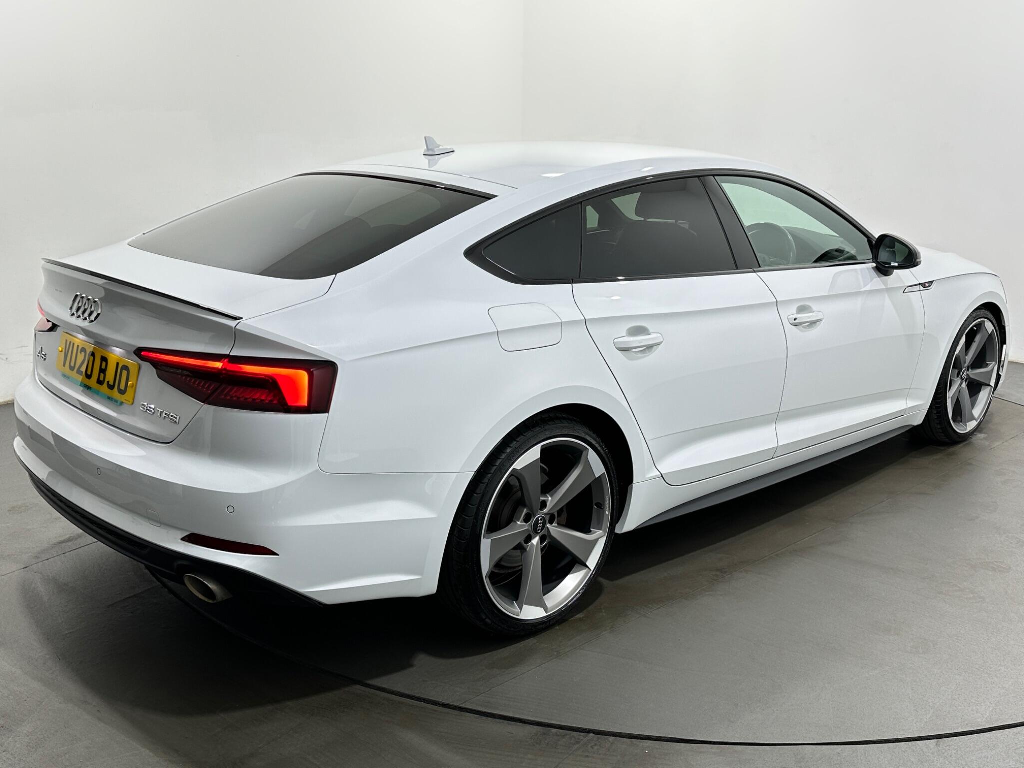 Audi A5 view 52