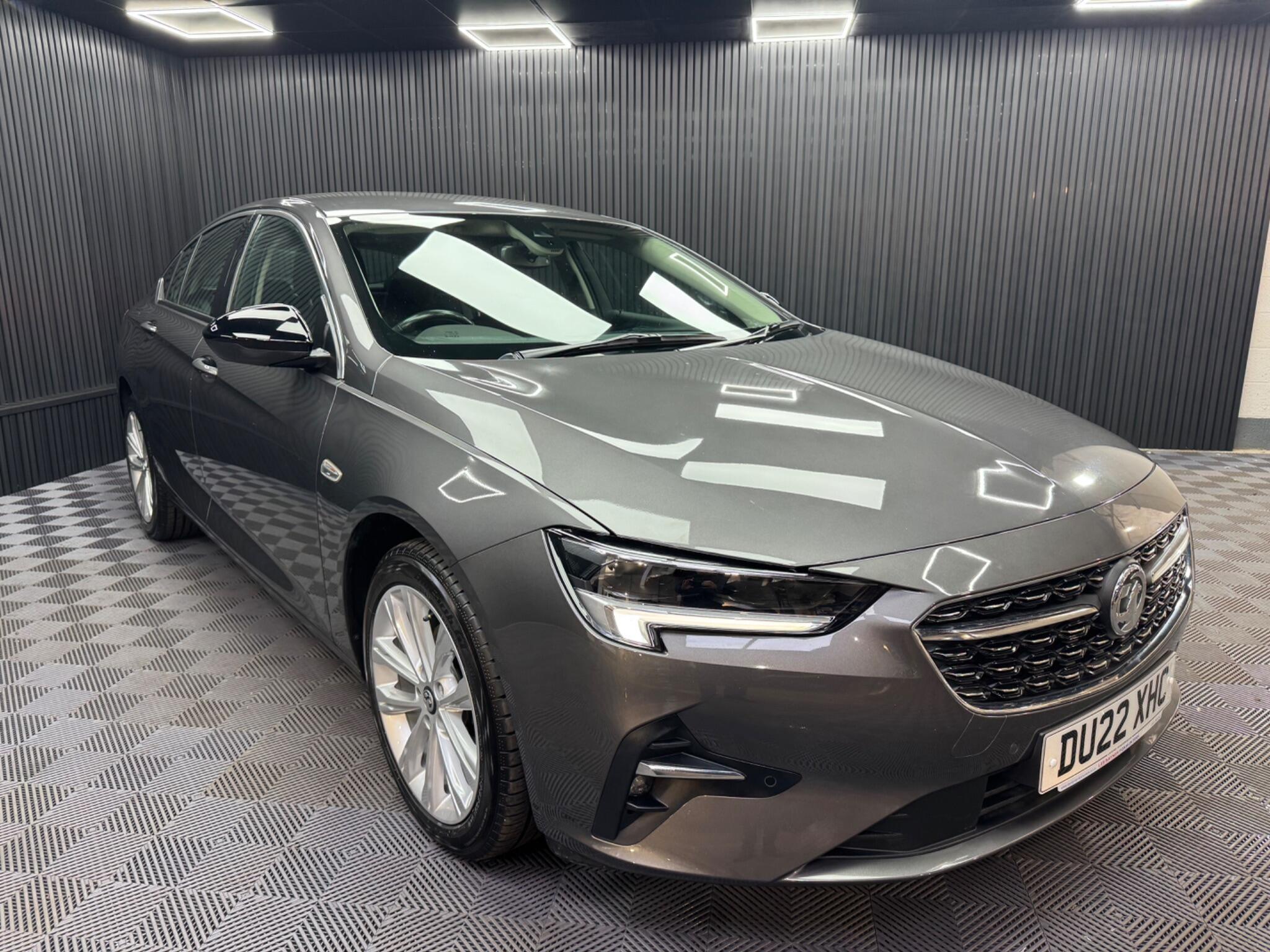 Vauxhall Insignia view 6