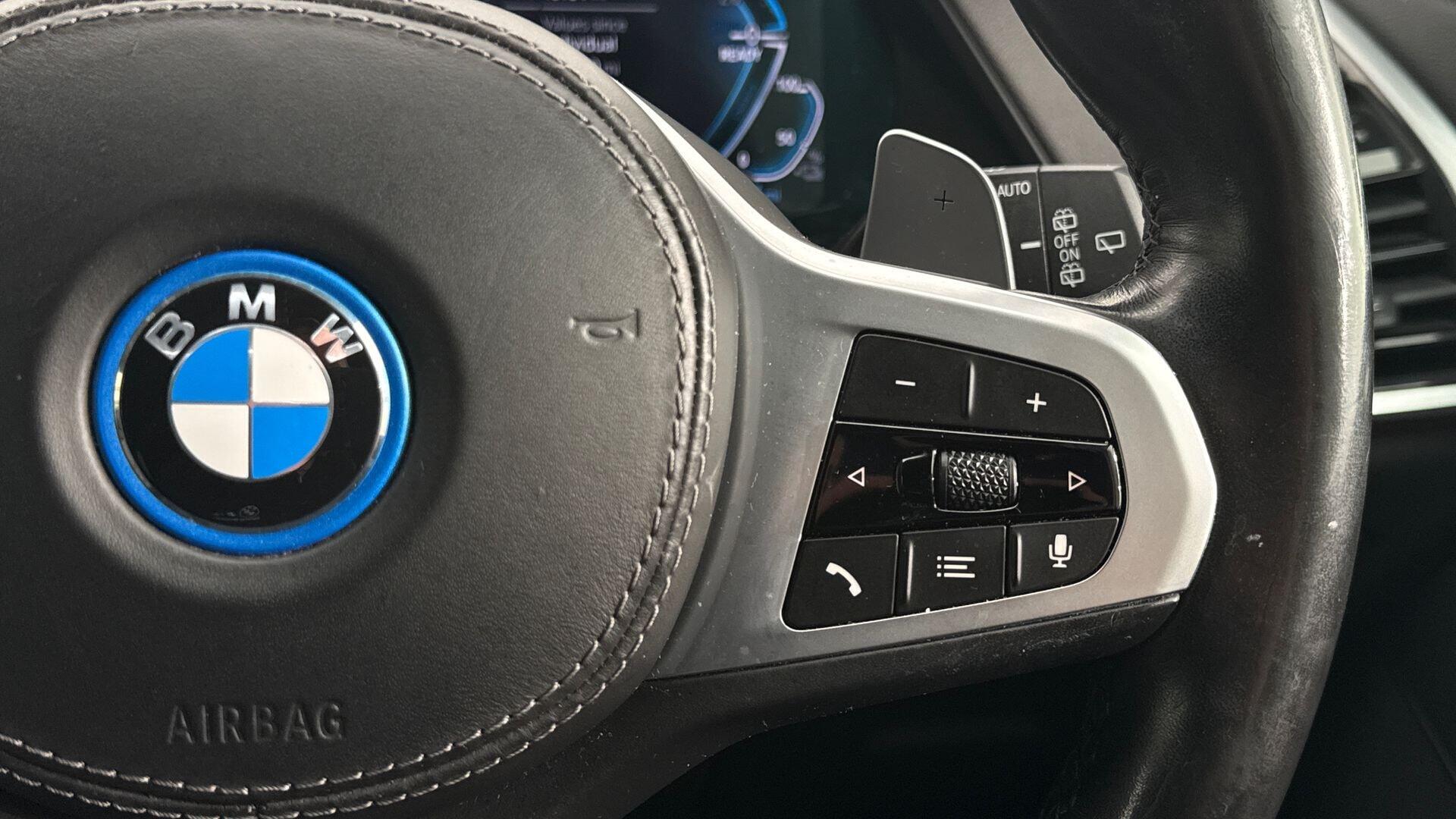 BMW X5 view 19