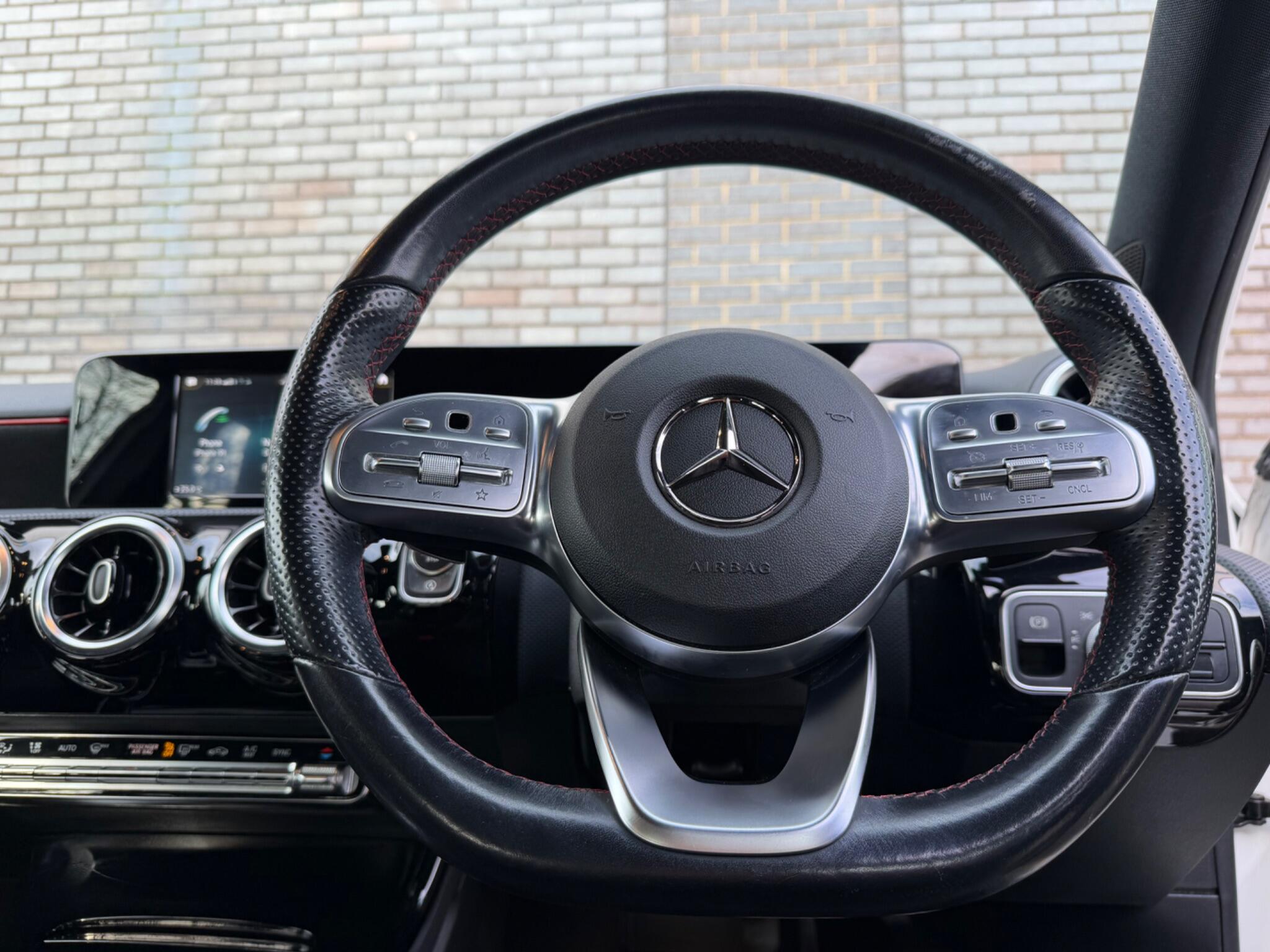 2019 Mercedes-Benz A Class 2.0 A200d AMG Line 8G-DCT Euro 6 (s/s) 5dr • 58,200 miles image 21