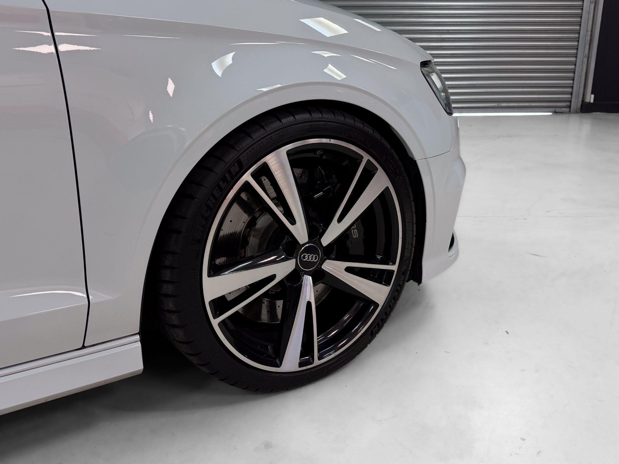 Audi RS3 view 40
