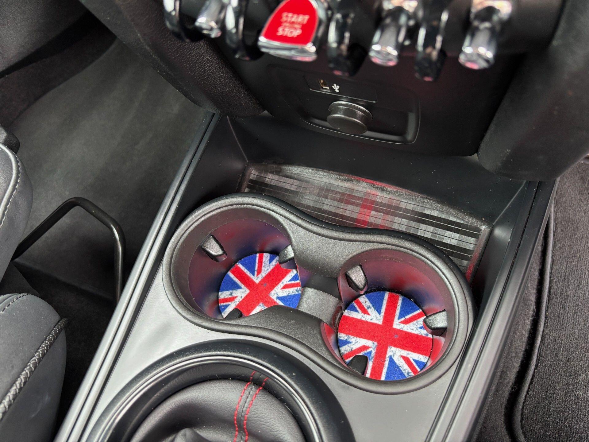 Mini Countryman view 26