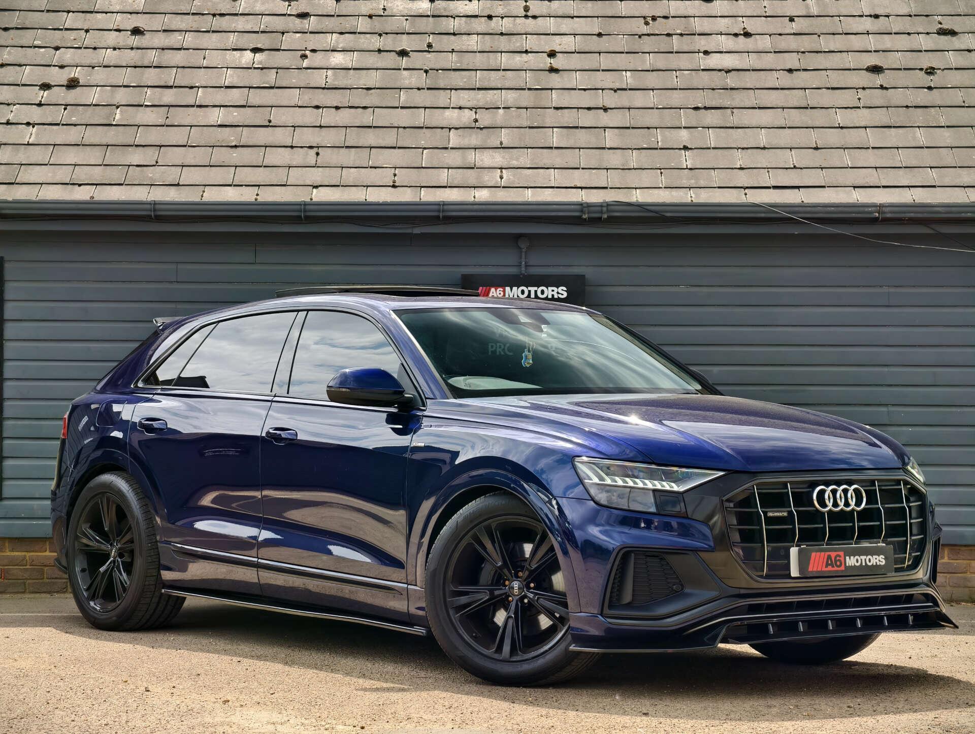 Audi Q8 view 2