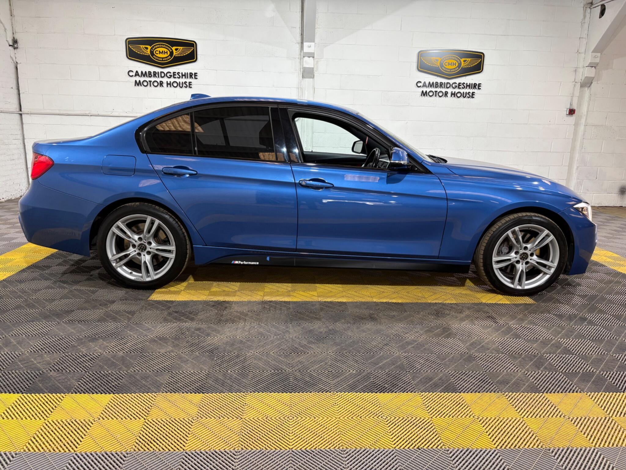 BMW 3 Series view 52
