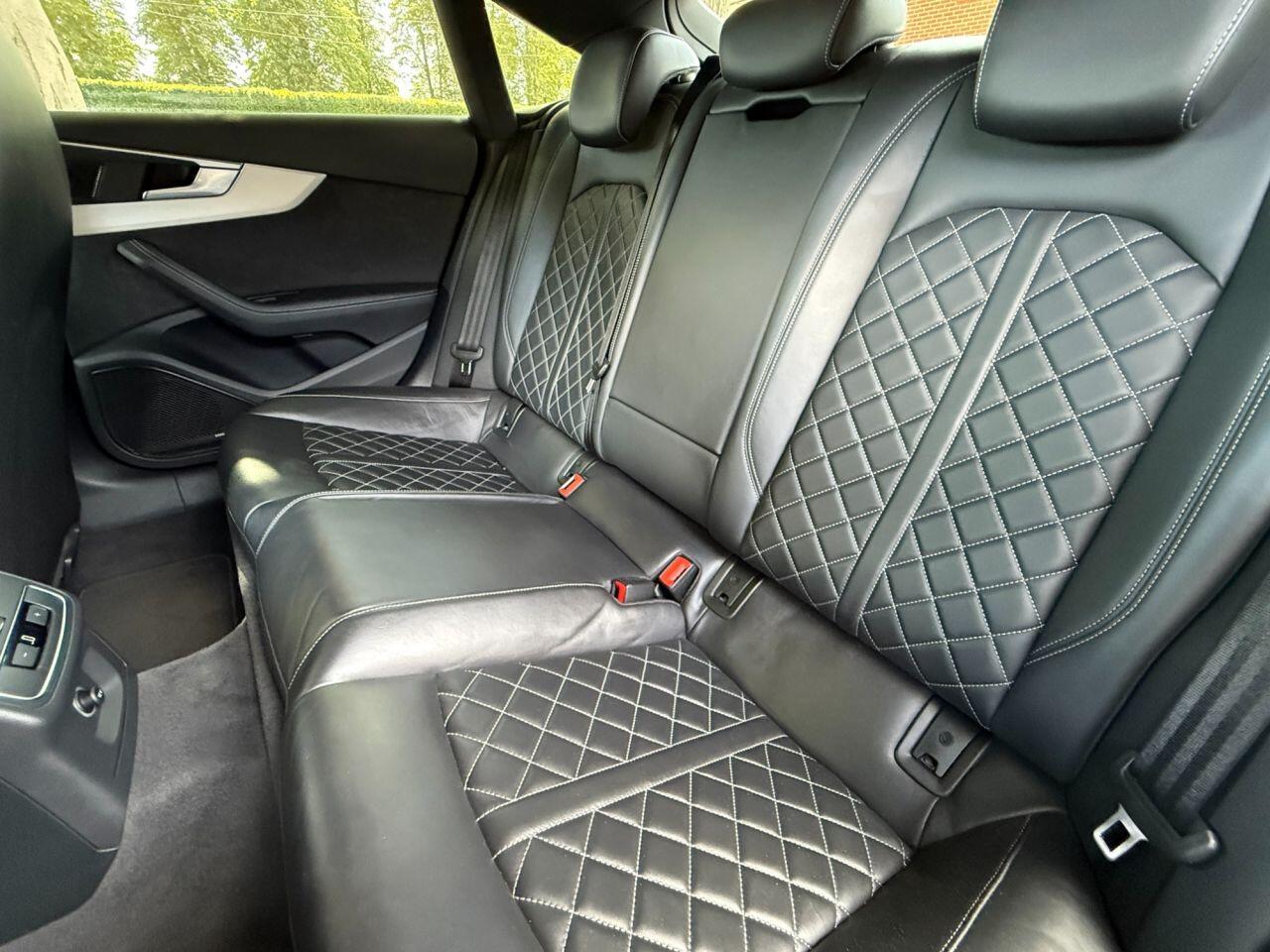 Audi Audi S5 view 33