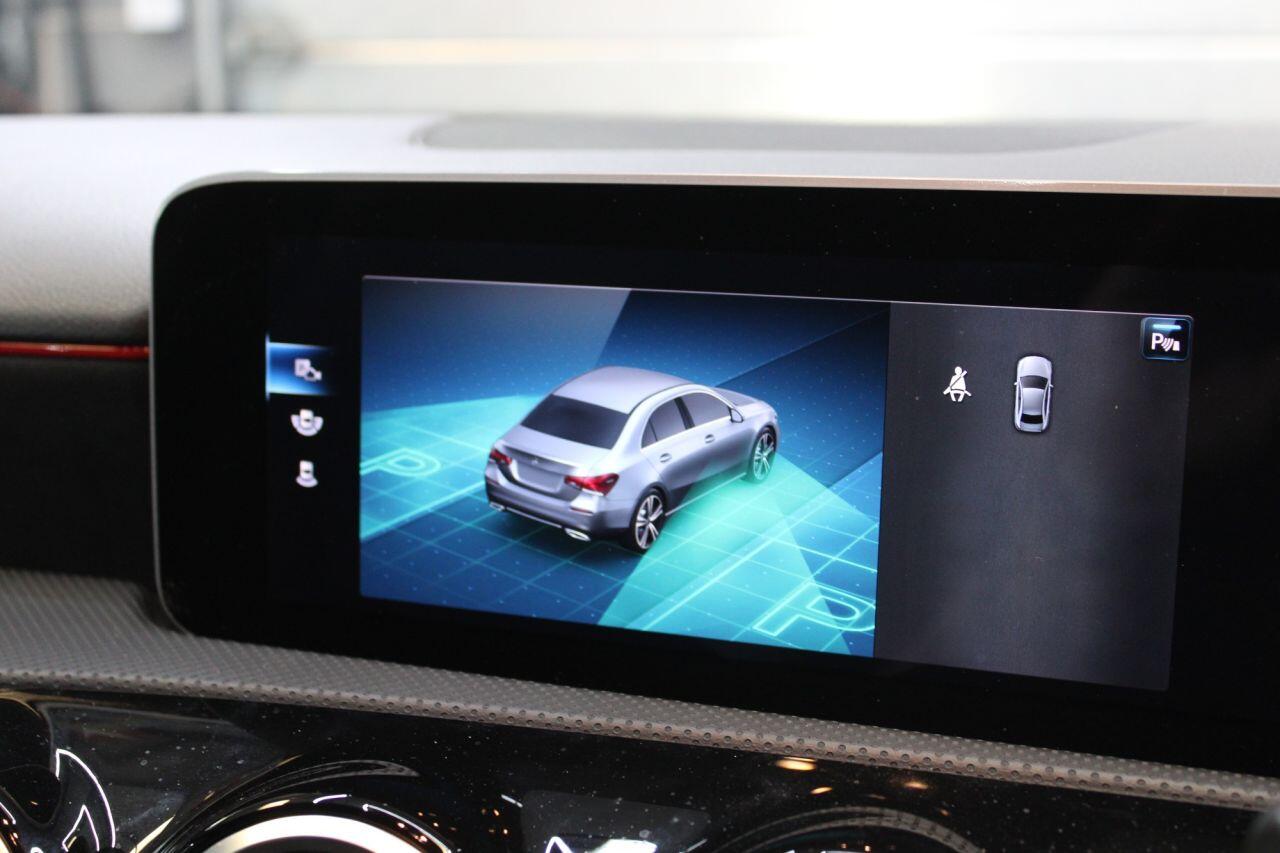 Mercedes-Benz A-Class view 17