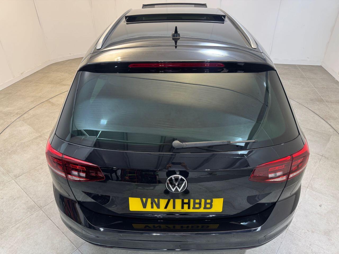 Volkswagen Passat view 78