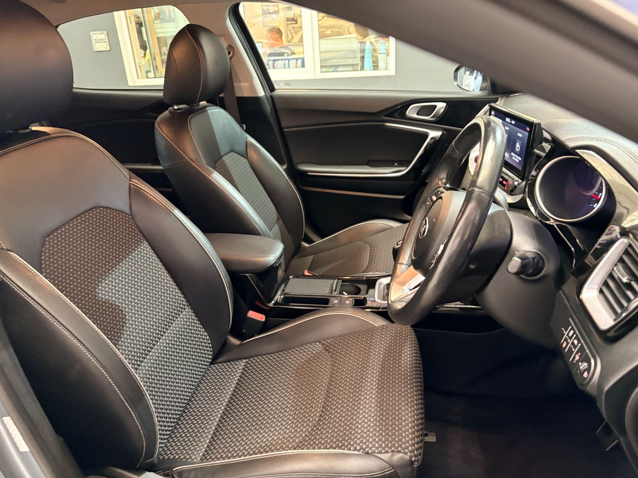 Kia Xceed view 30
