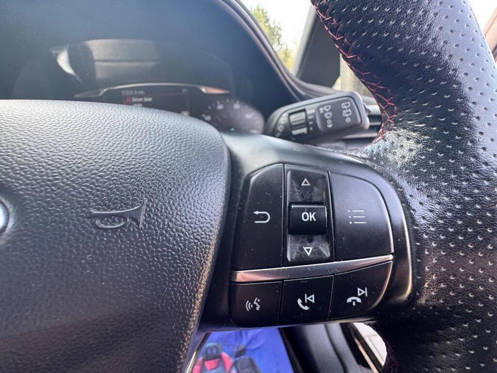 Ford Fiesta view 27