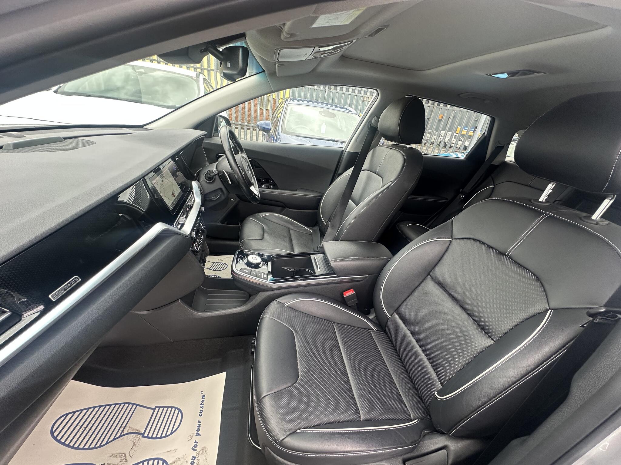 Kia Niro view 29