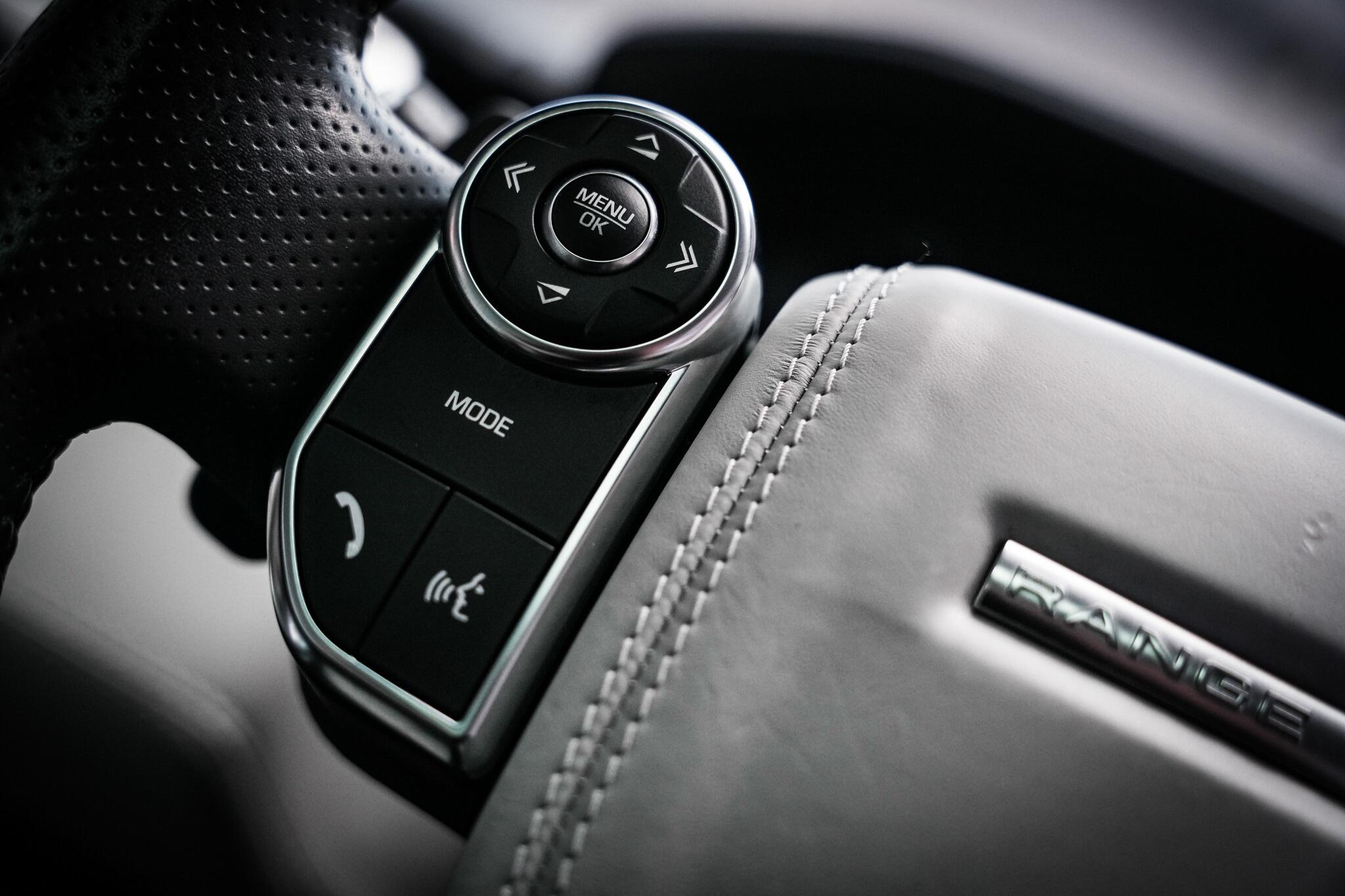 Land Rover Range Rover Sport view 46
