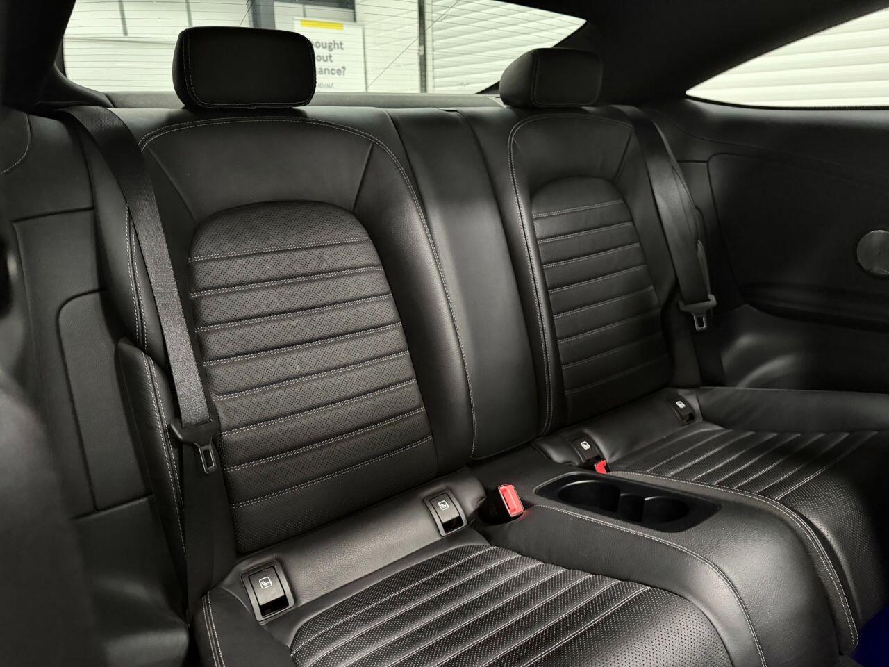 Mercedes-Benz C Class view 51