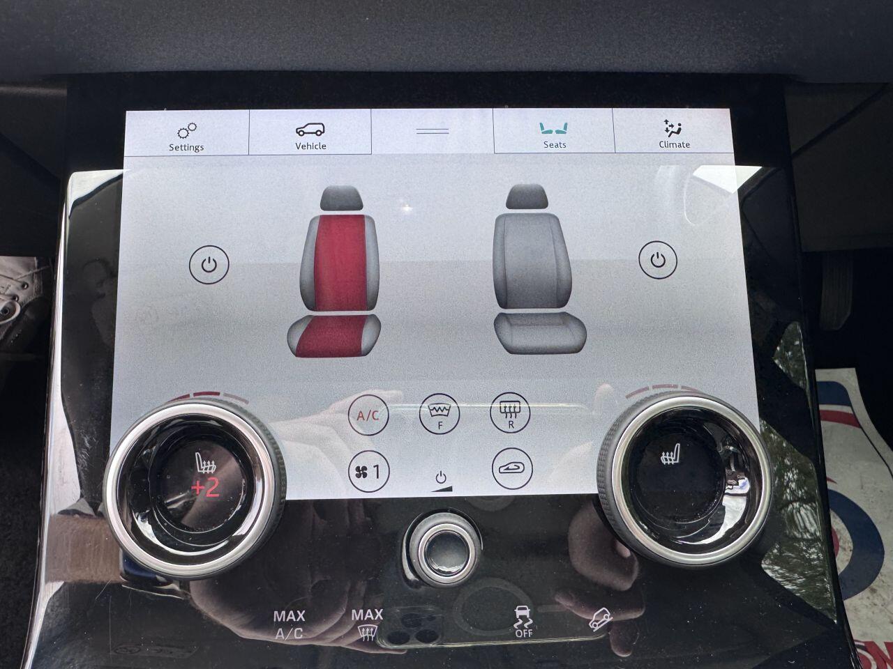 Land Rover Range Rover Evoque view 36