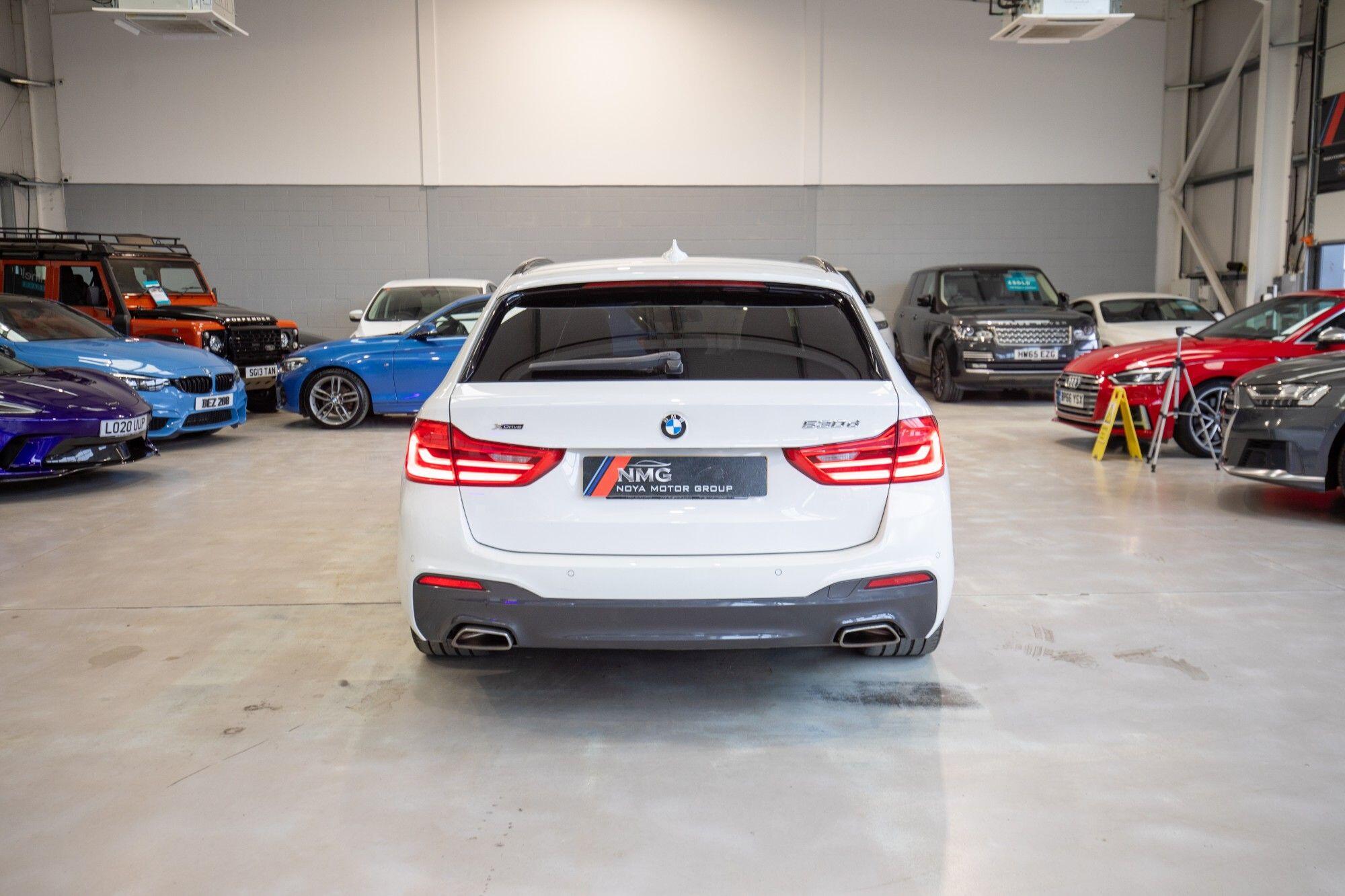 BMW 5 Series view 35