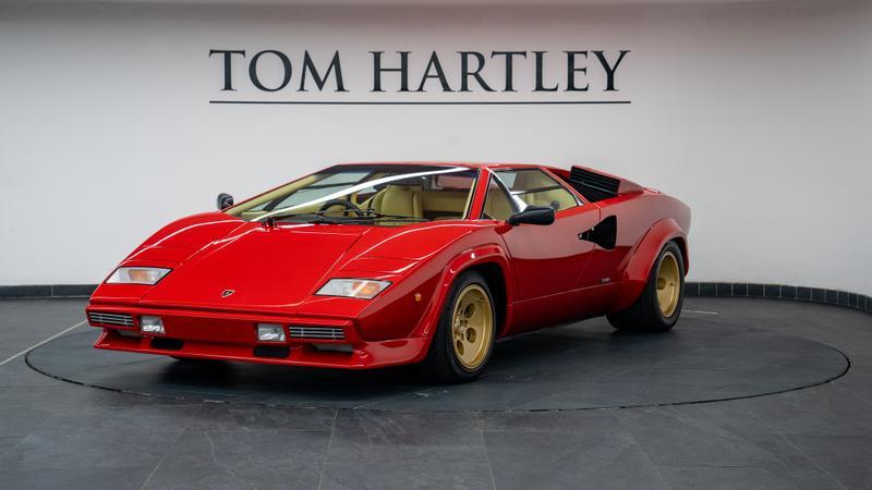 Lamborghini Countach view 7