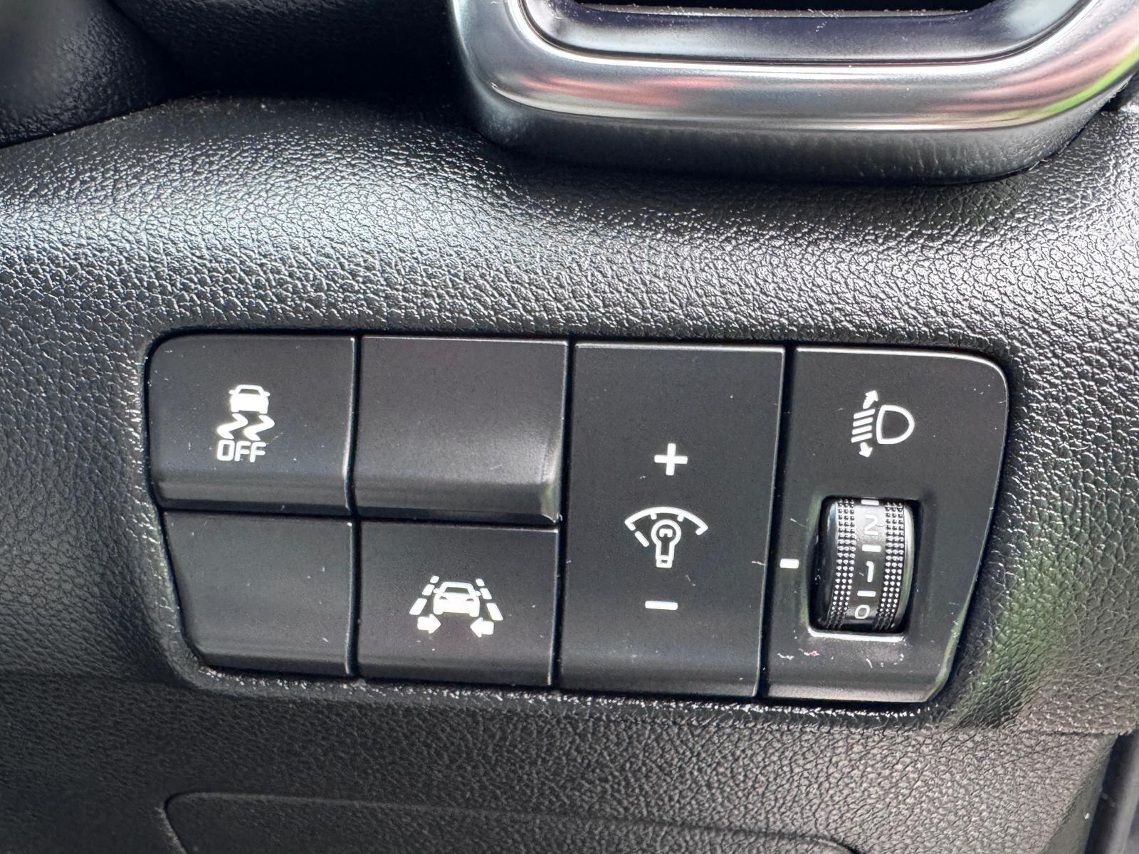 2017 Kia Sportage image 31