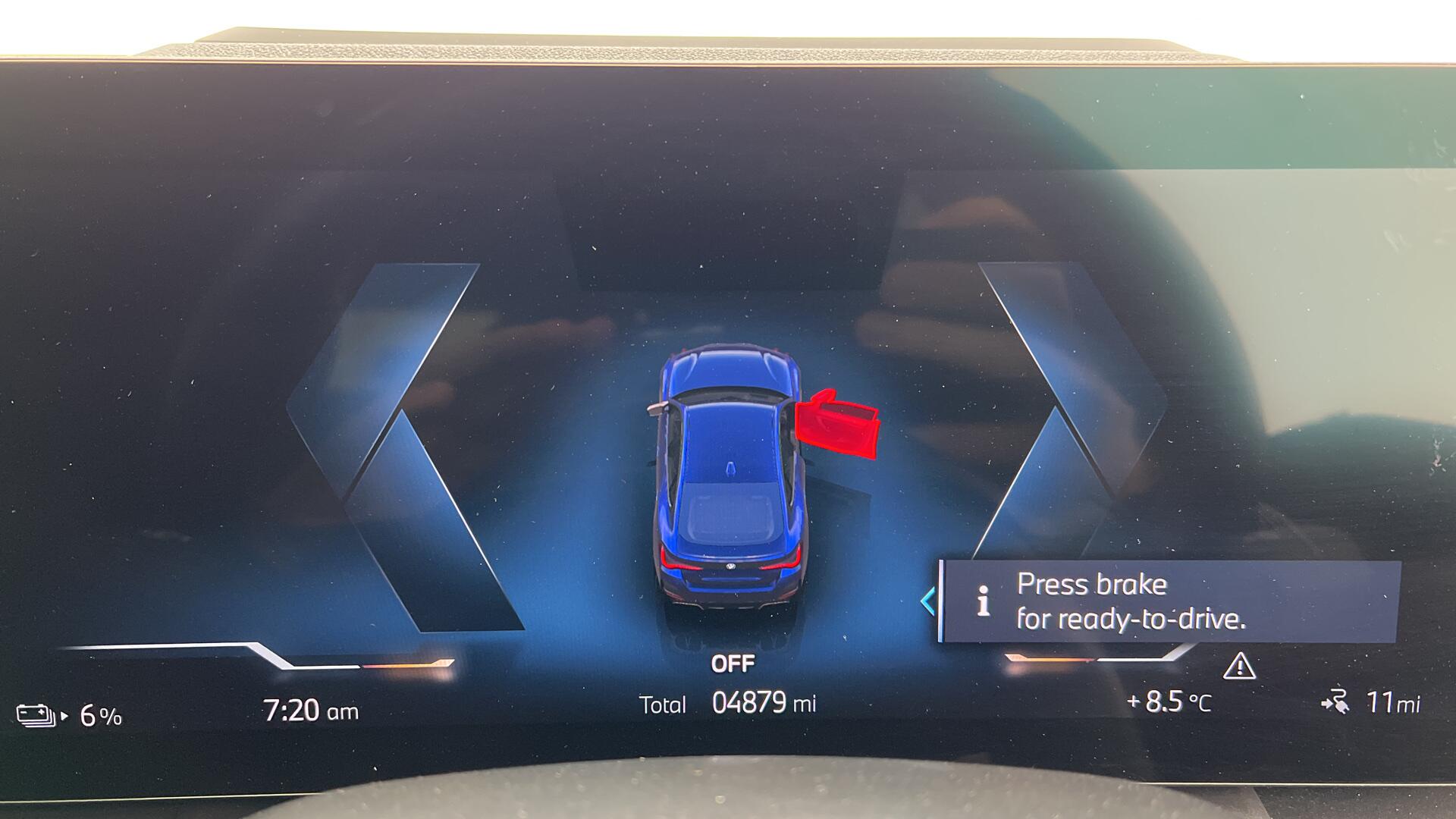 BMW I4 view 9