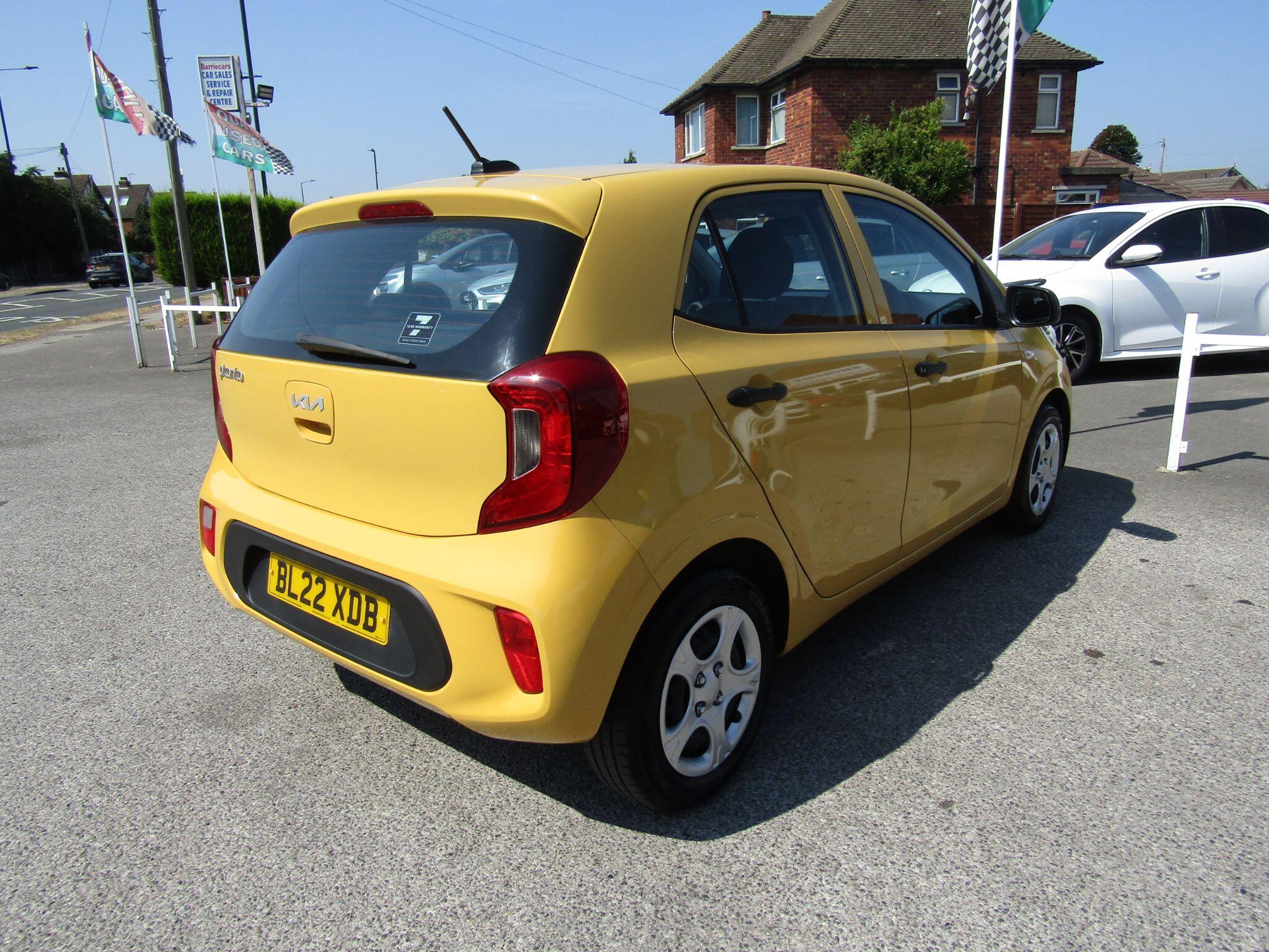 Kia Picanto view 9