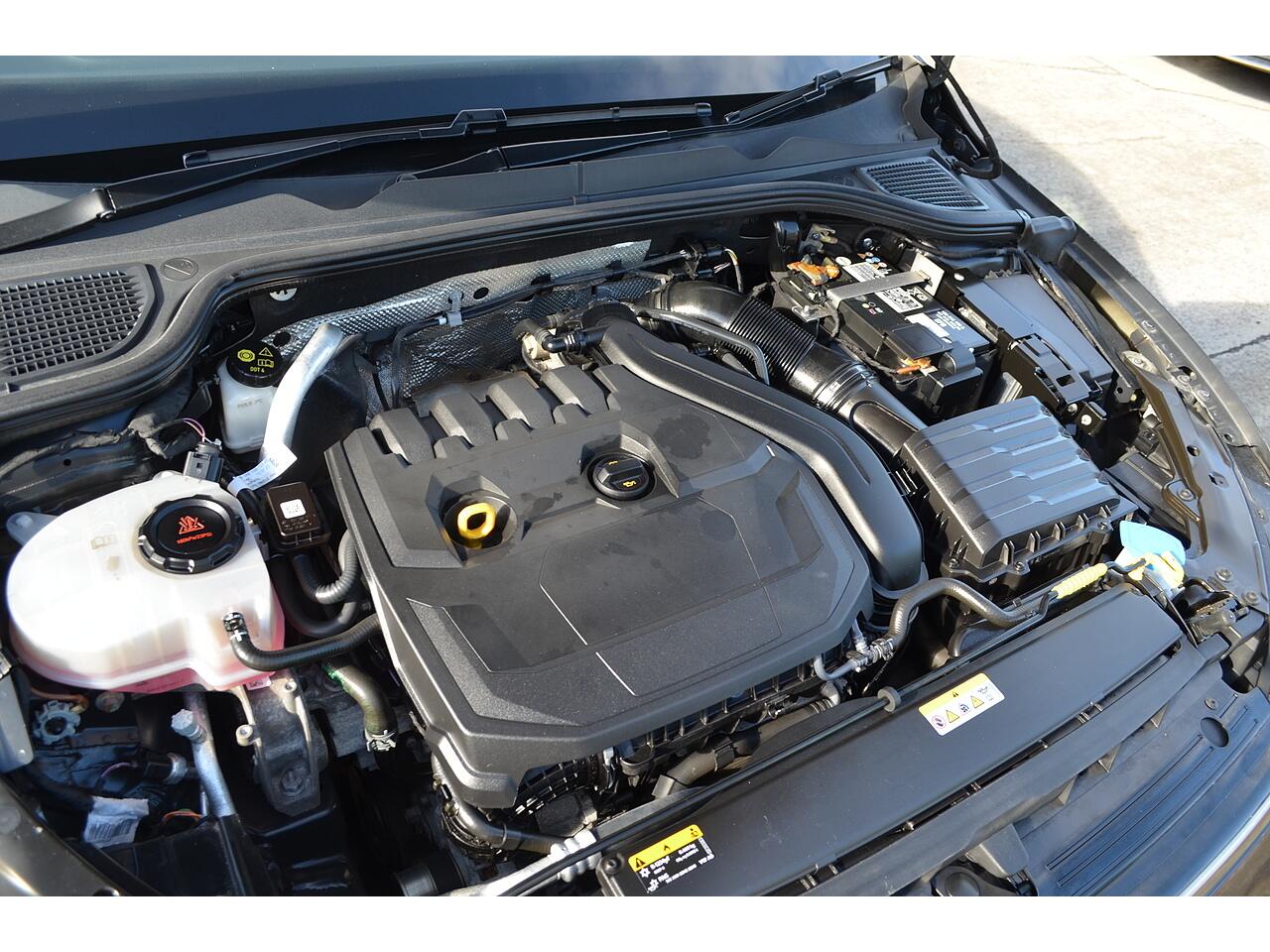 Volkswagen Golf view 55