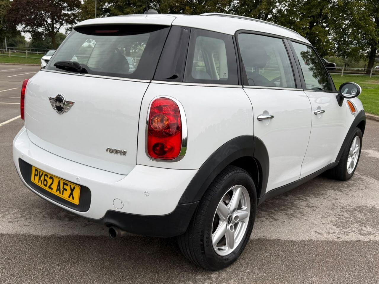 Mini Countryman view 39