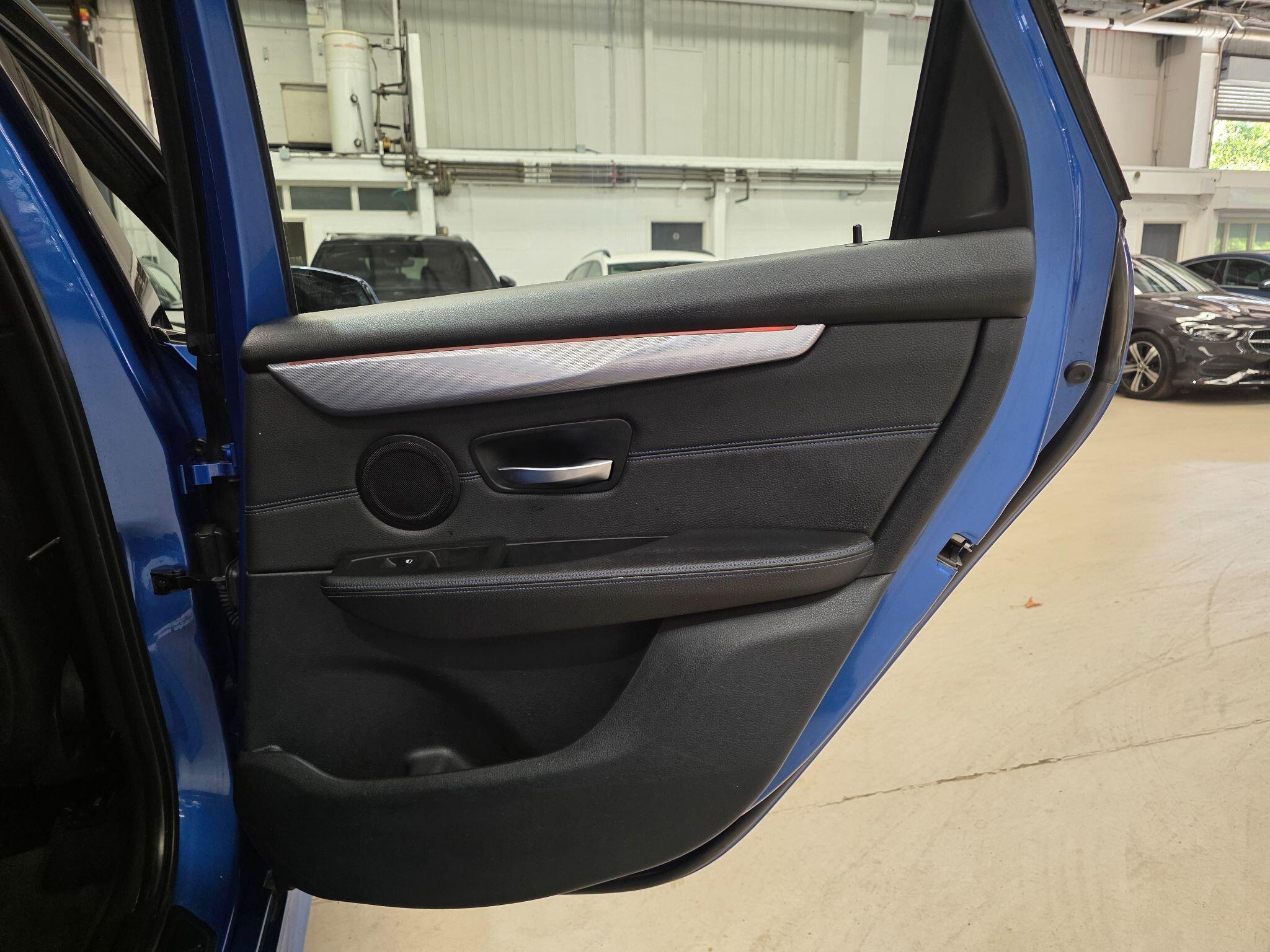 BMW 2 Series Active Tourer view 23