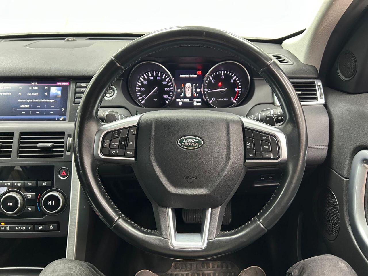 Land Rover Discovery Sport view 16