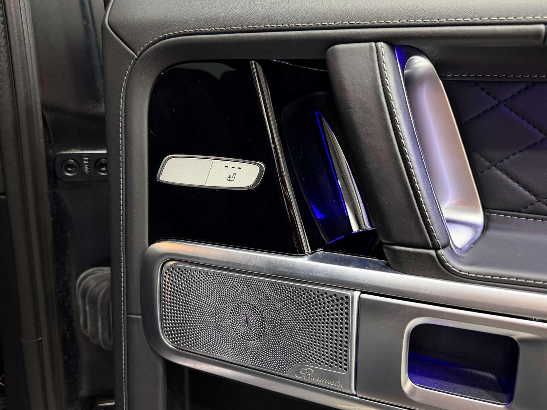 Mercedes-Benz G-Class view 44
