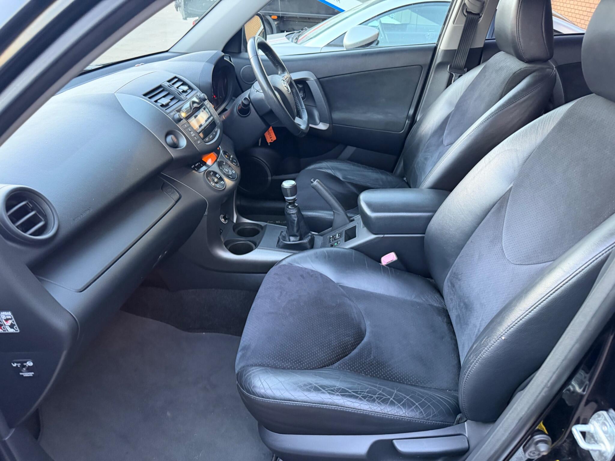 Toyota Rav4 view 56