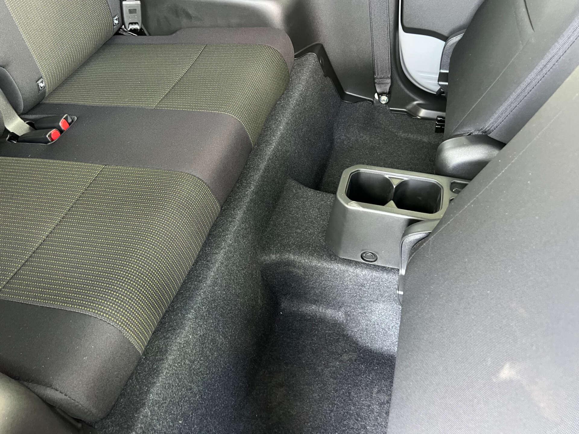 Suzuki Jimny view 23