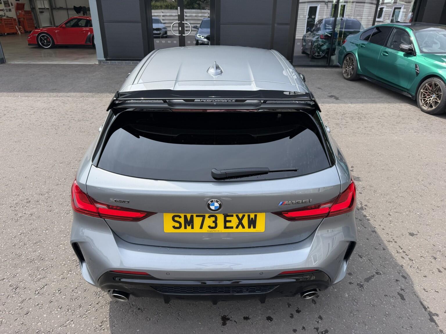 BMW 1 Series view 26