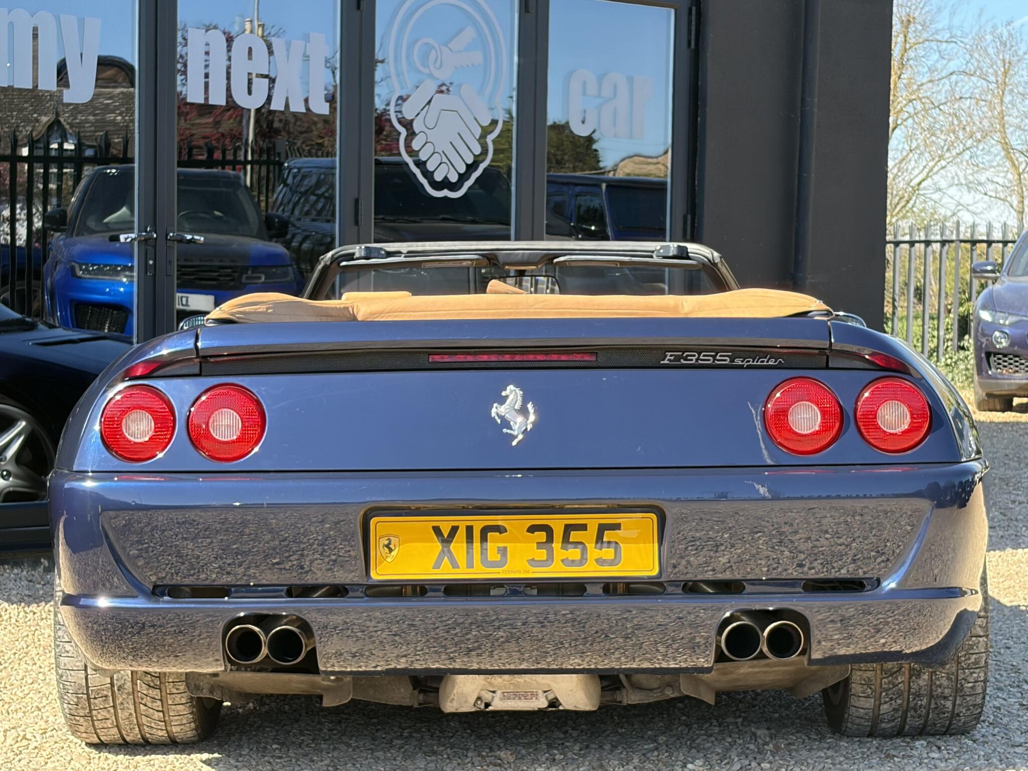 Ferrari F355 view 10