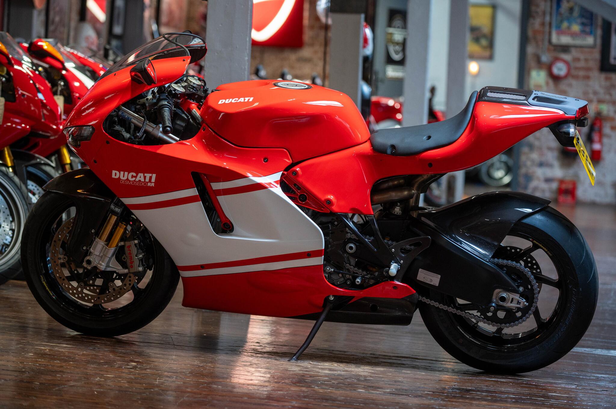 Ducati Desmosedici RR view 2