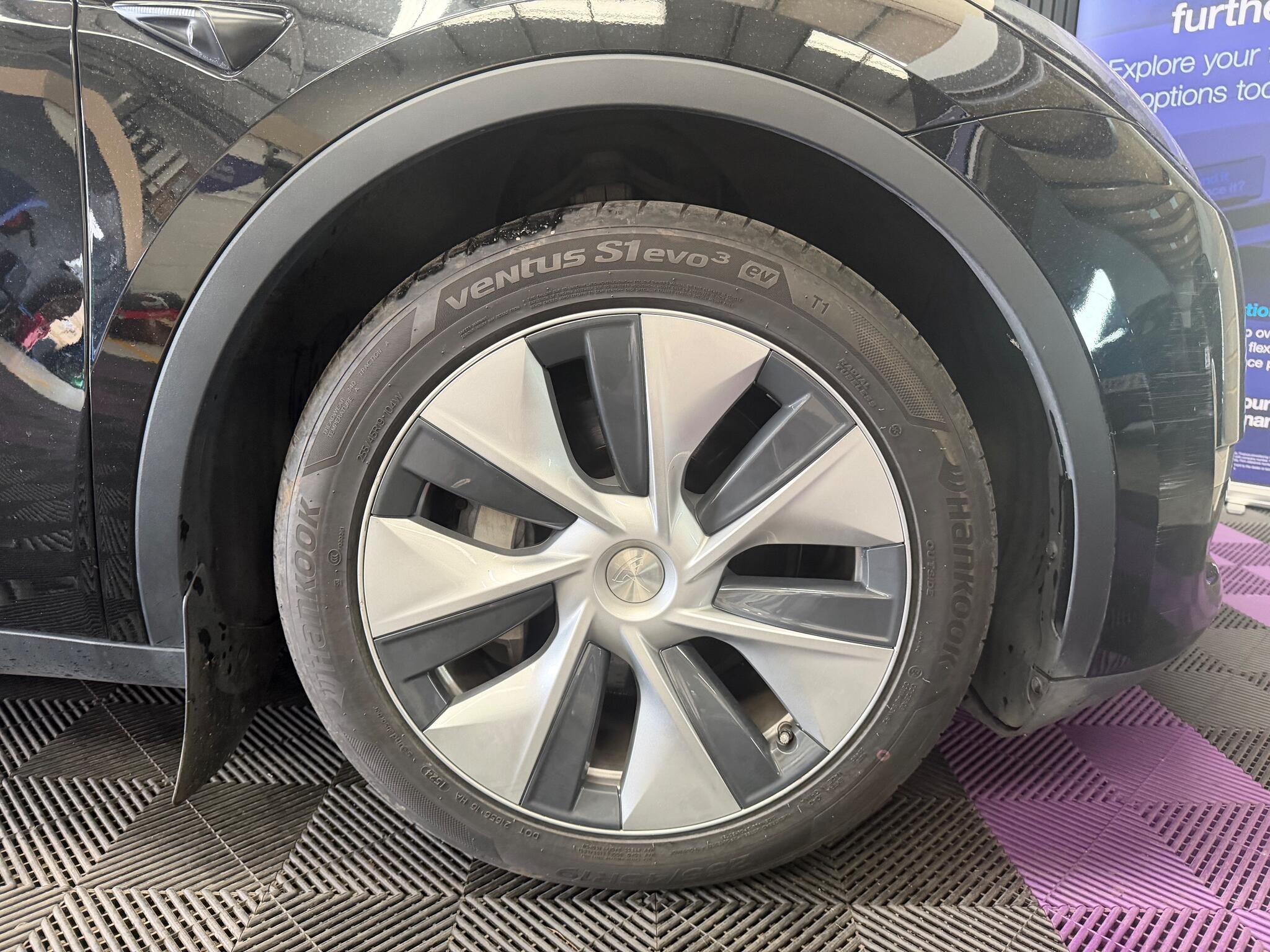 Tesla Model Y view 37